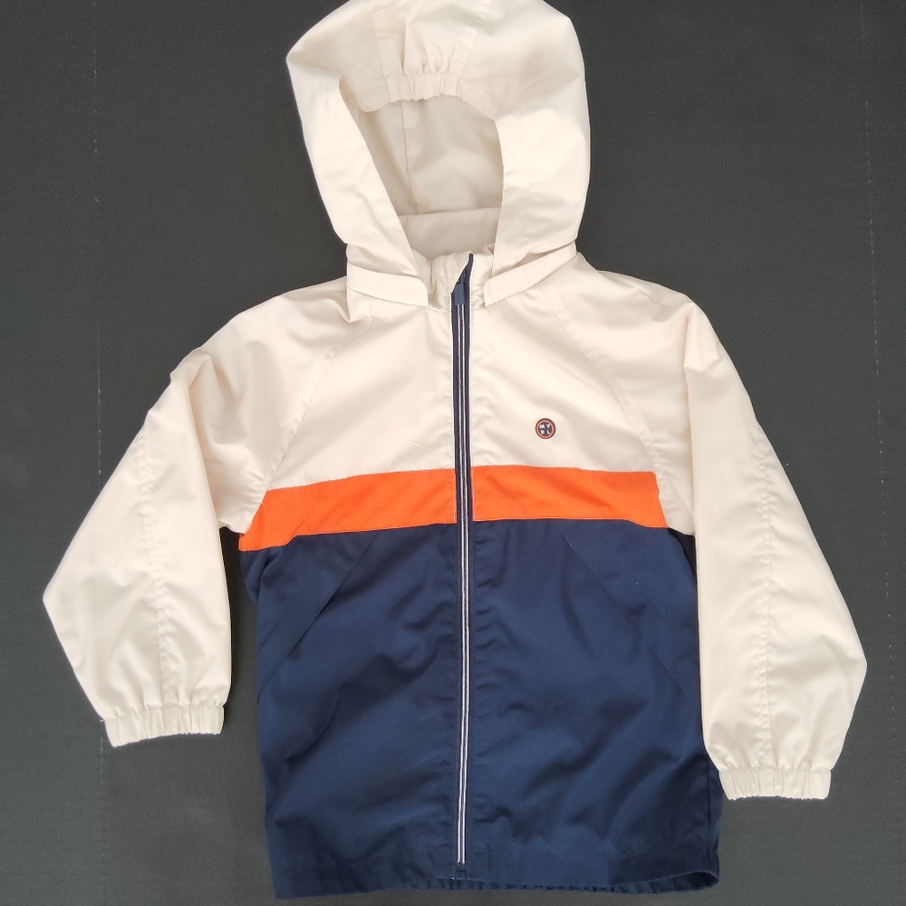 Boy's Mayoral Windbreaker Jacket   size 6.   NWOT